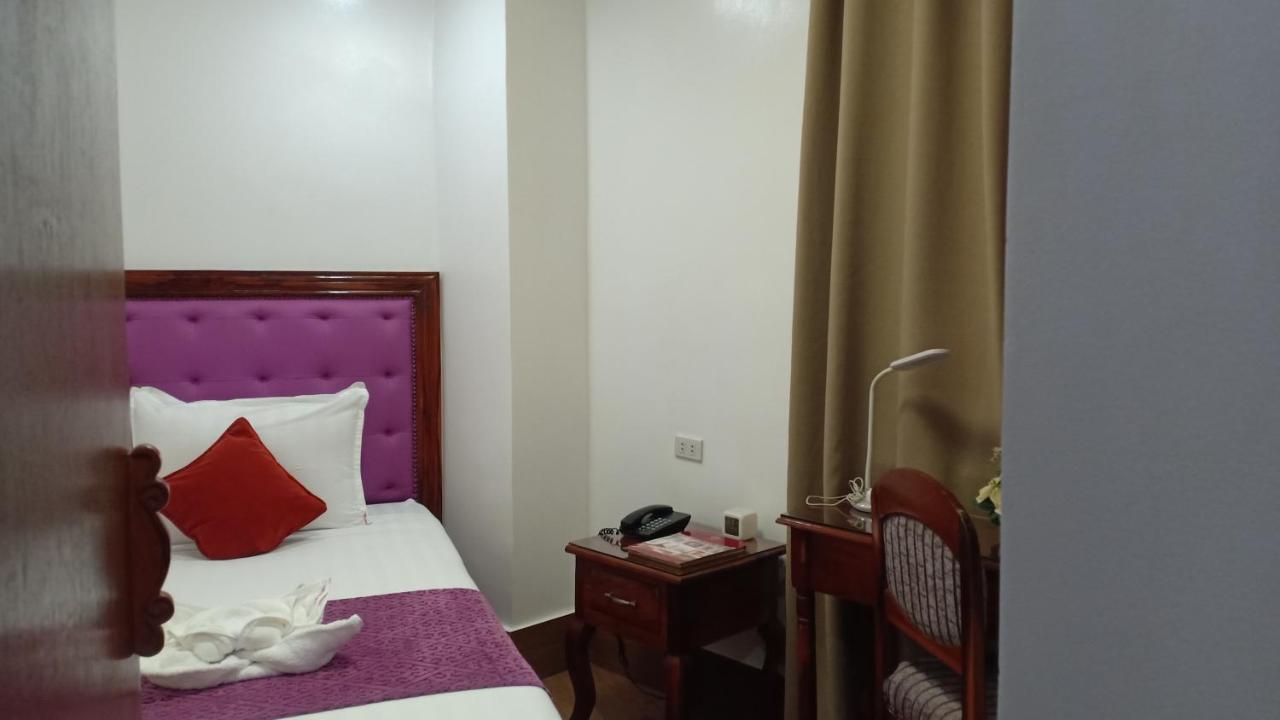 Cln Boutique Hotel Tacloban Exterior photo